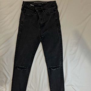 Black super skinny American eagle jeans